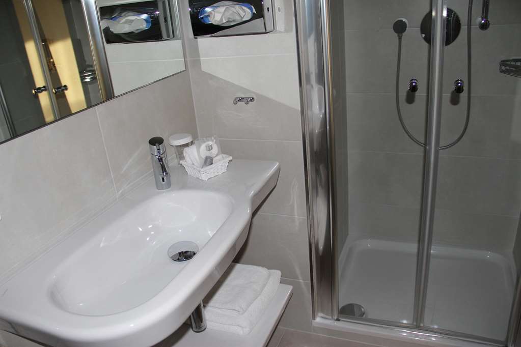 Hotel Baeren Gaertringen Phòng bức ảnh