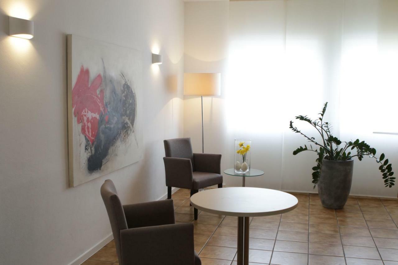 Hotel Baeren Gaertringen Ngoại thất bức ảnh